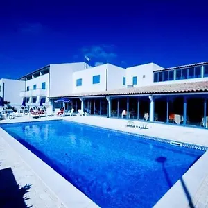 Parco Della Rocca Hotel Punta Braccetto